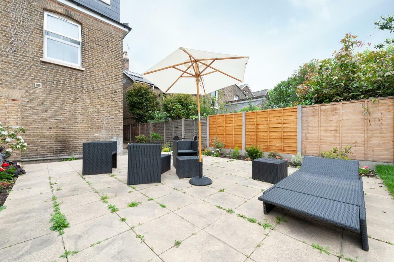 Clova House Hotel London Exterior photo